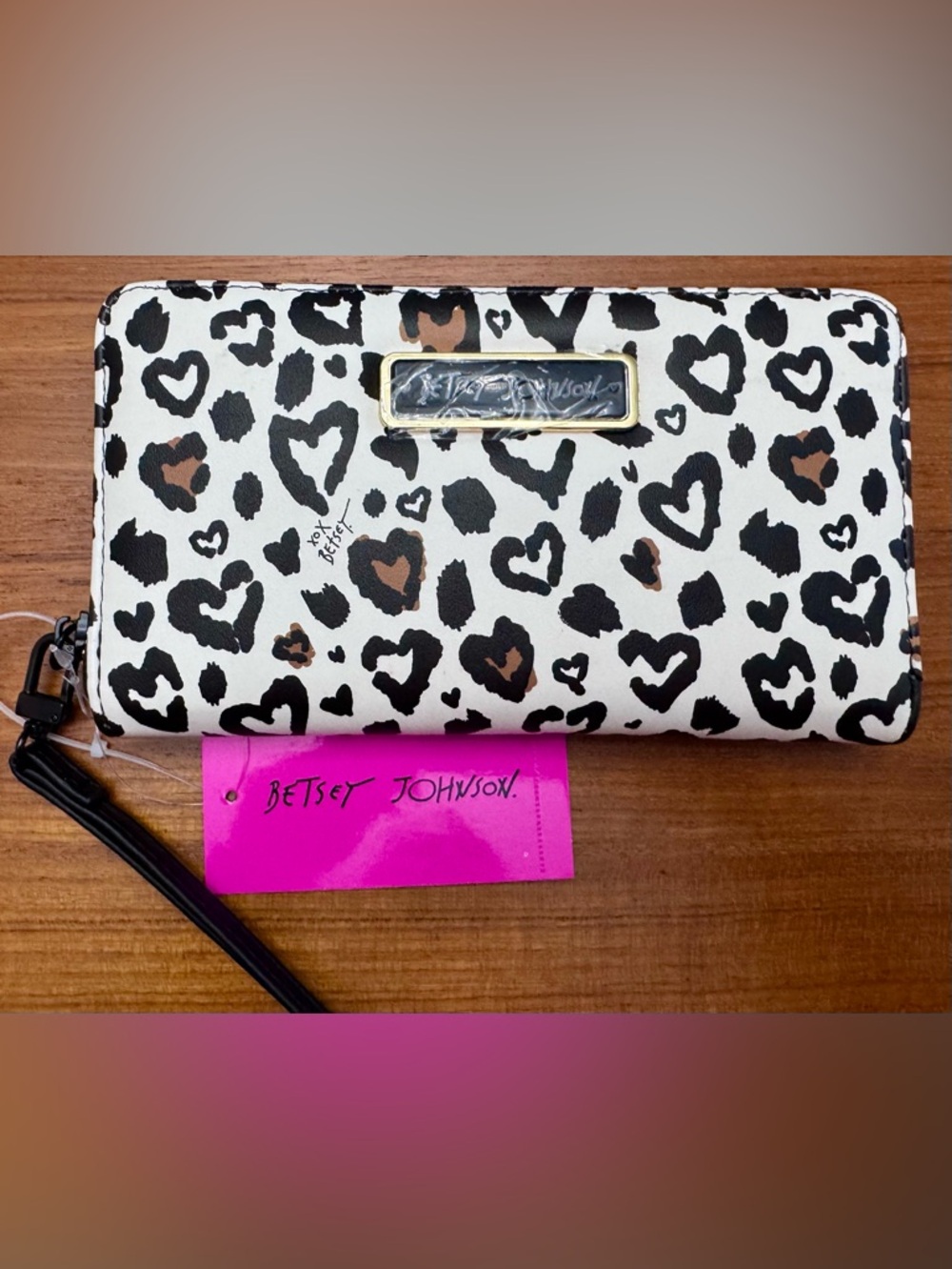 Betsey Johnson Heart Pattern Wallet NWT